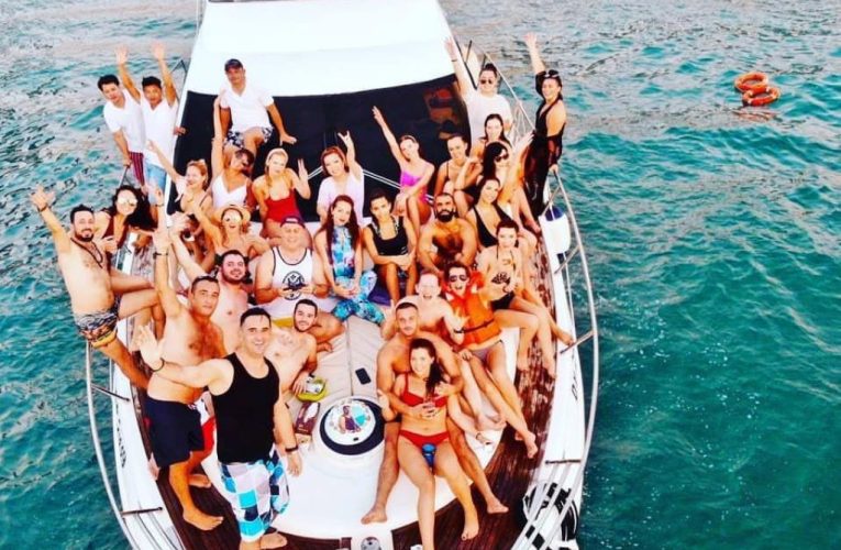 How much is a yacht party in Miami