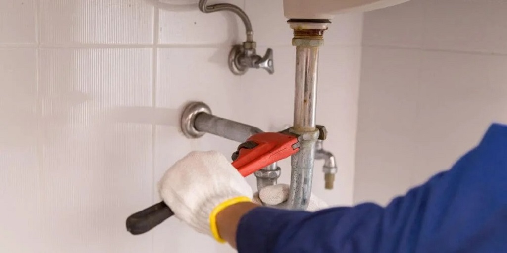 How often should Seattle homeowners perform preventive drain maintenance